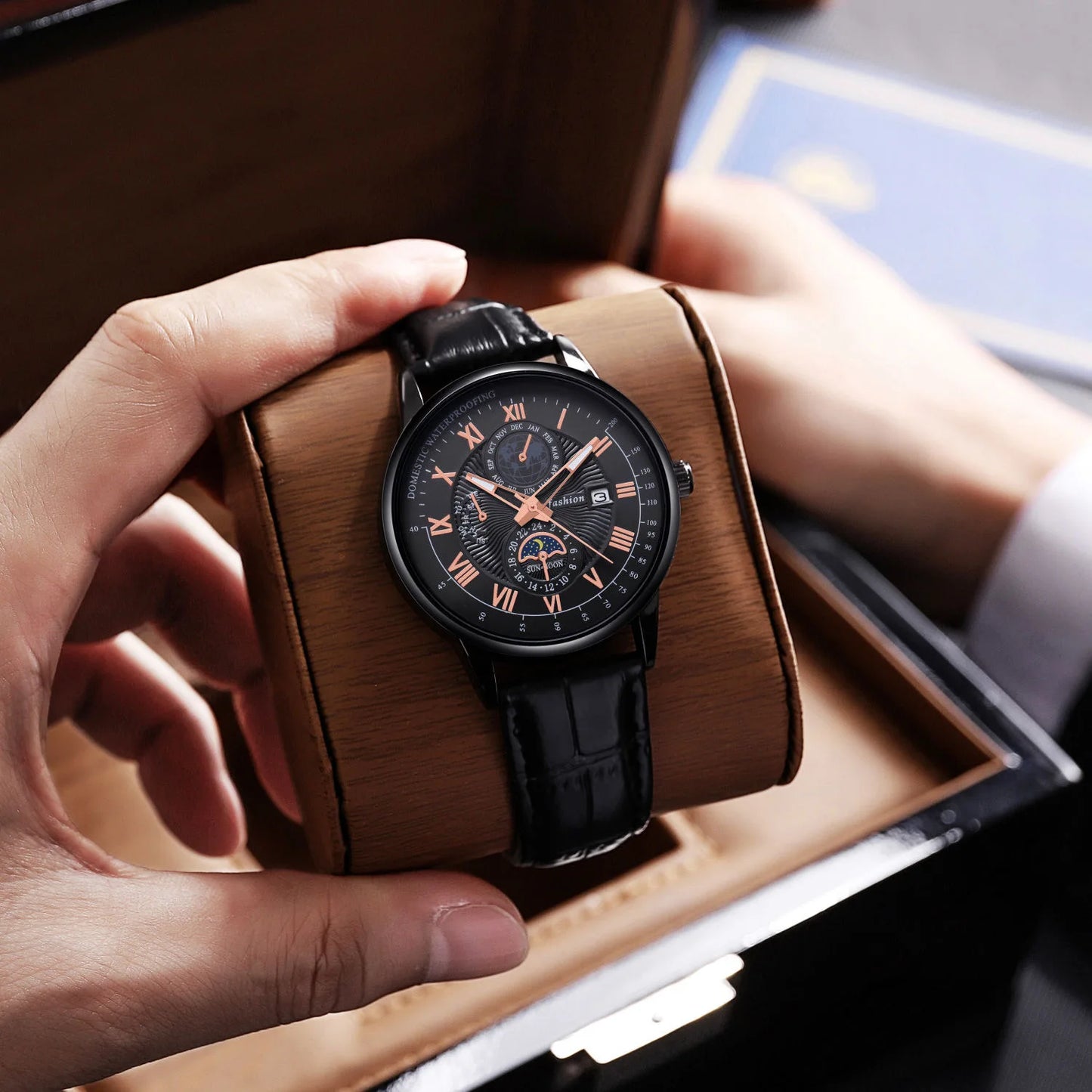New Fashion Men Watch Leather Quartz Men's Wristwatch Waterproof Luminous Sports Date Luxury Watch for Men. Minimum order 2