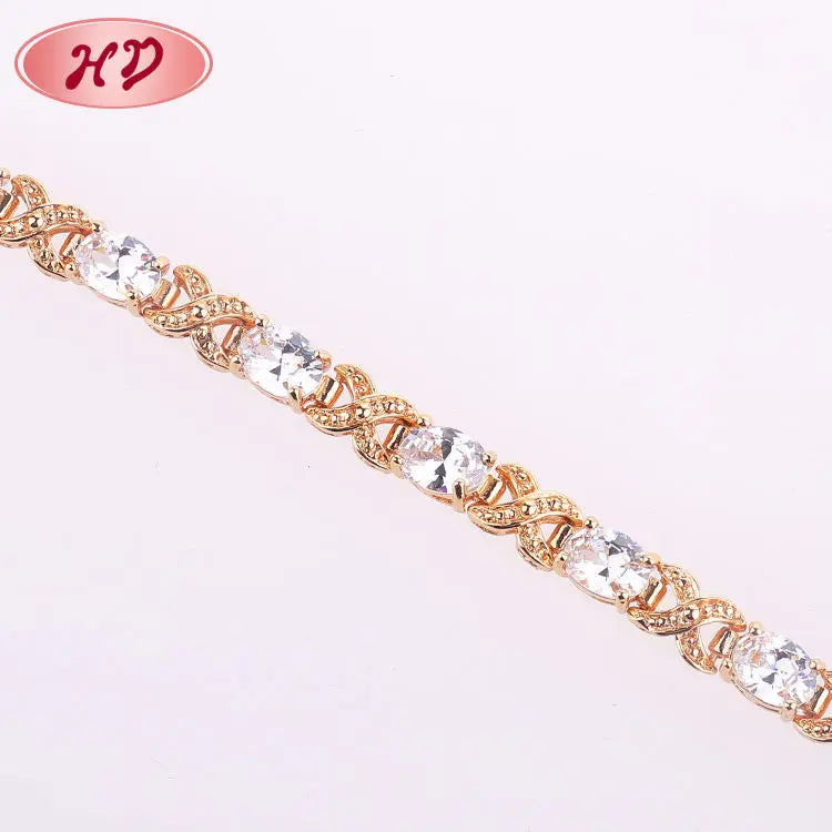 New Bracelets Et Bracelets Models Petals Shape Zircon Women Yellow Gold Hand Chain Fashion Jewelry Bracelet for Women. Minimum order 12