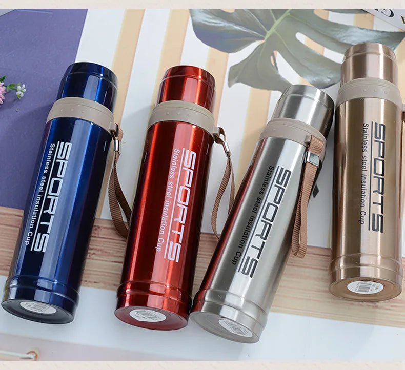 New Arrival 750ML Stainless Steel Bullet Shaped Thermos Cup Vacuum Flask Sustainable Insulated Water Bottle minimum order 10