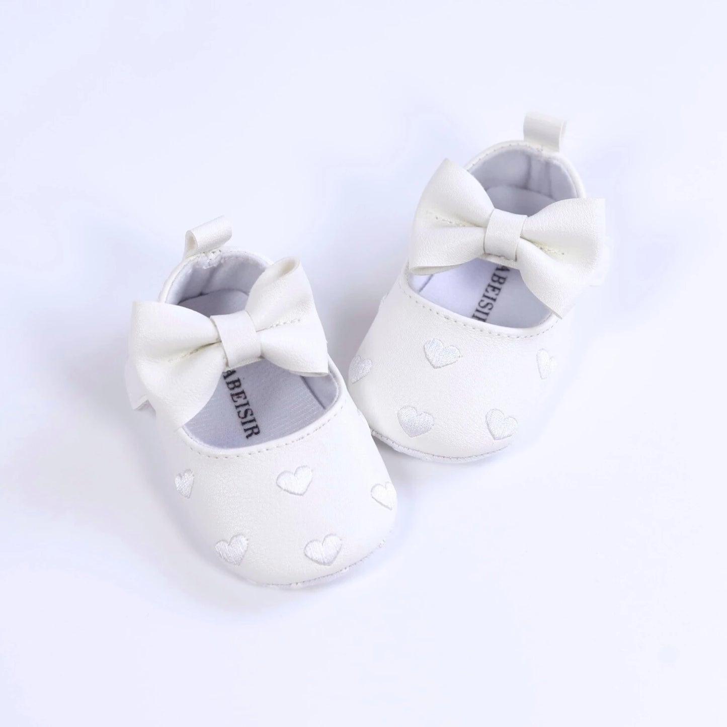 Baby girl toddler shoes baby embroidery love style baby's first pair of step shoes breathable non-slip fashion