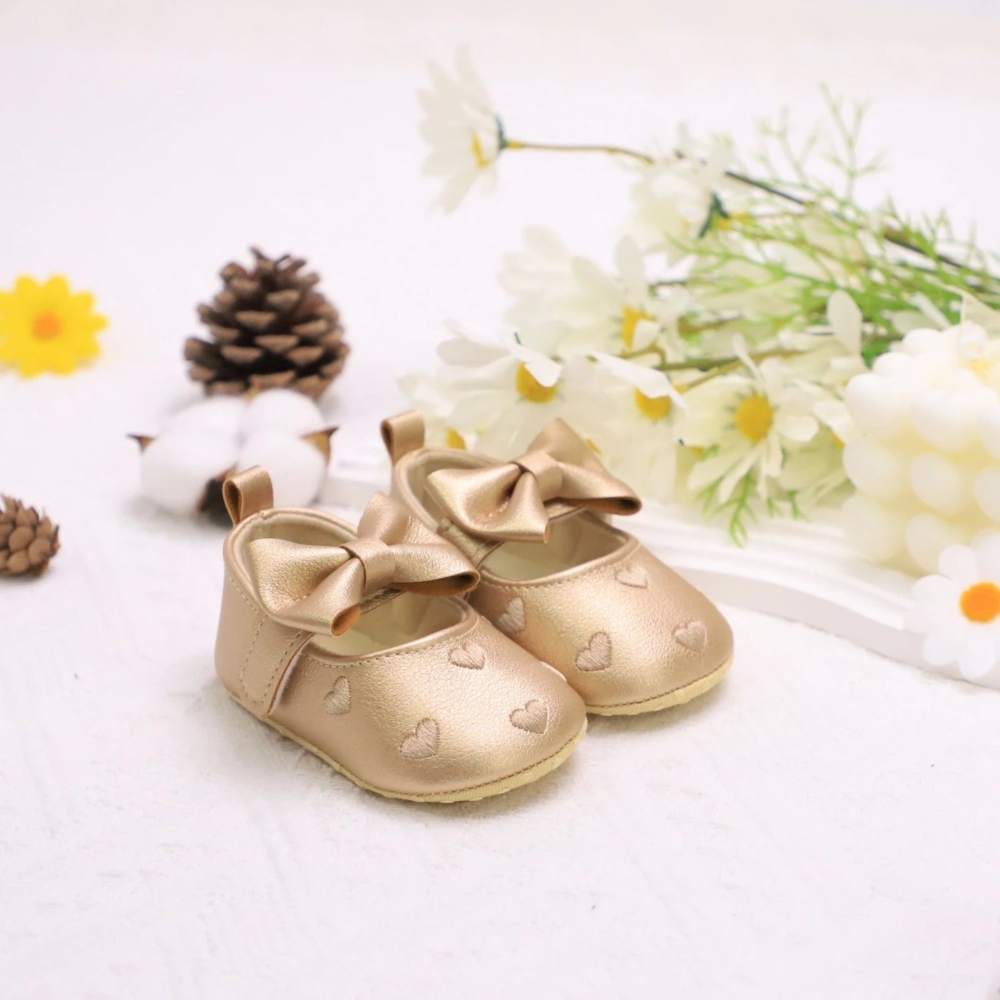 Baby girl toddler shoes baby embroidery love style baby's first pair of step shoes breathable non-slip fashion