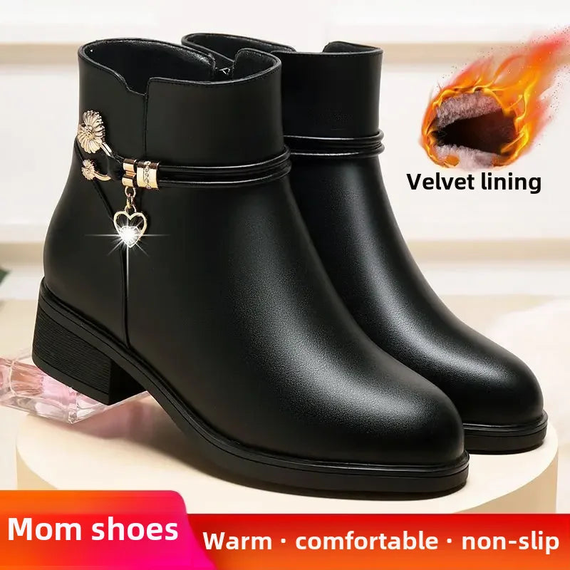 Winter Boots Women's Waterproof Warm Leather Mother Cotton Boots Fashion Black Mid Heel Plush Snow Boots Soft Sole Short Boot