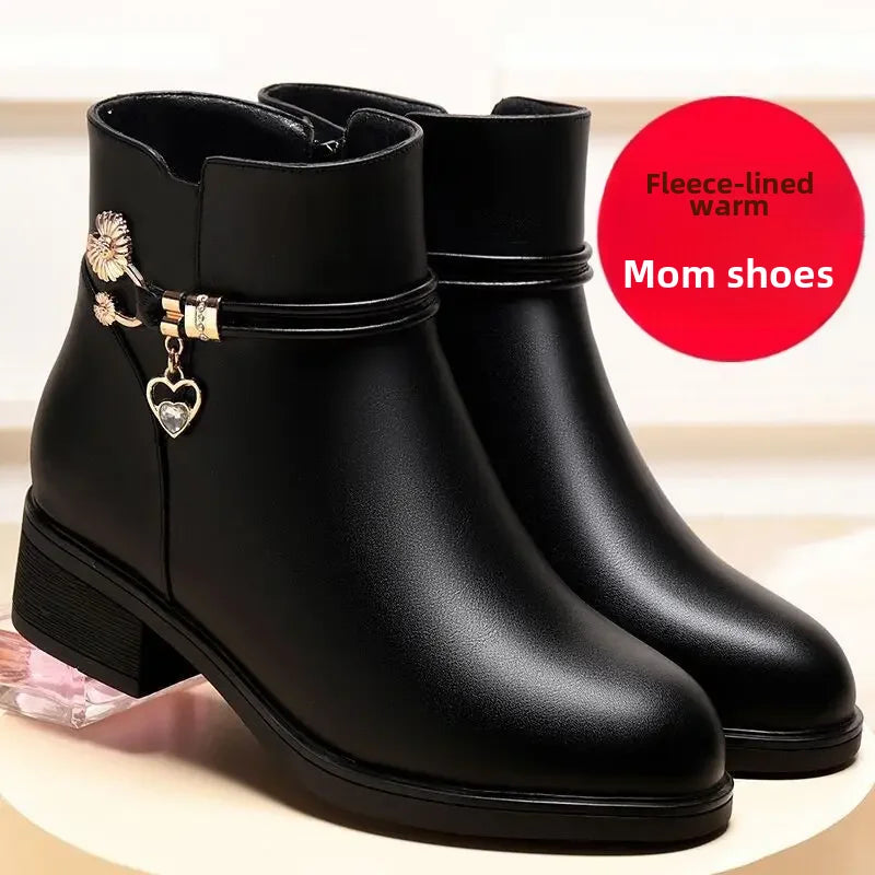 Winter Boots Women's Waterproof Warm Leather Mother Cotton Boots Fashion Black Mid Heel Plush Snow Boots Soft Sole Short Boot